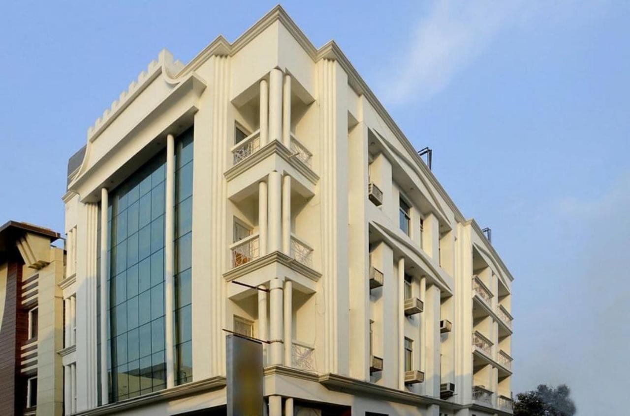 Europe Plaza Hotel Lucknow Exterior foto